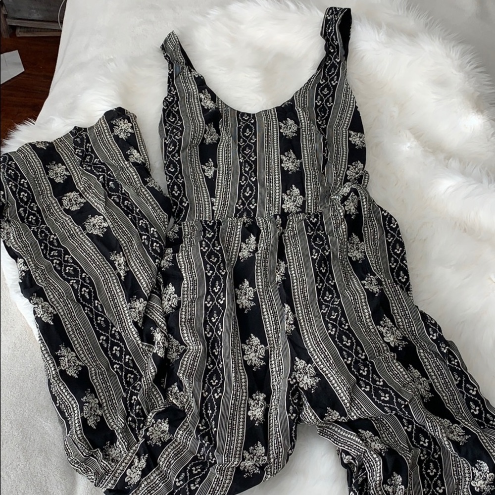 Navy & white jumper